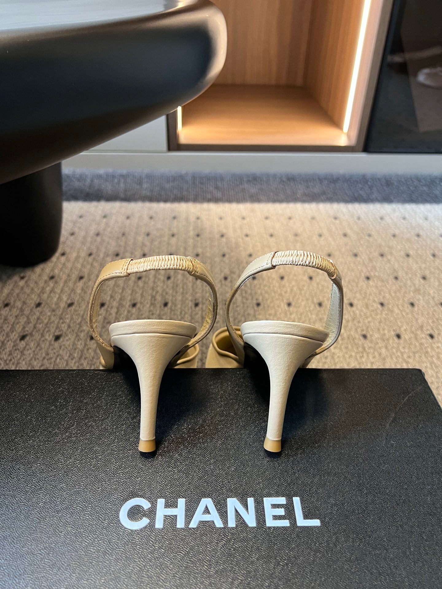 CHANEL 3826035 Apricot - 6