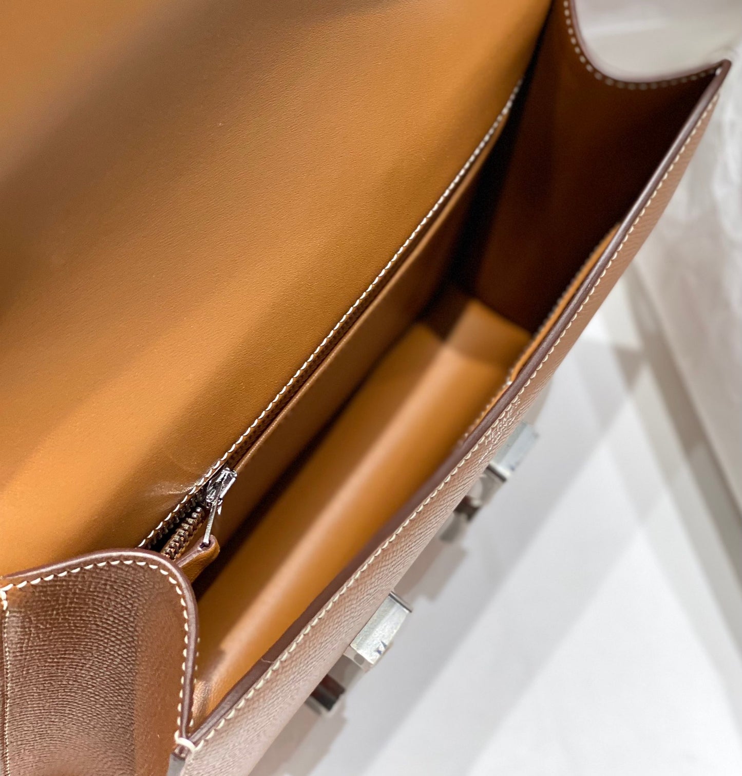 Hermès Constance 23 Golden Brown 26050923