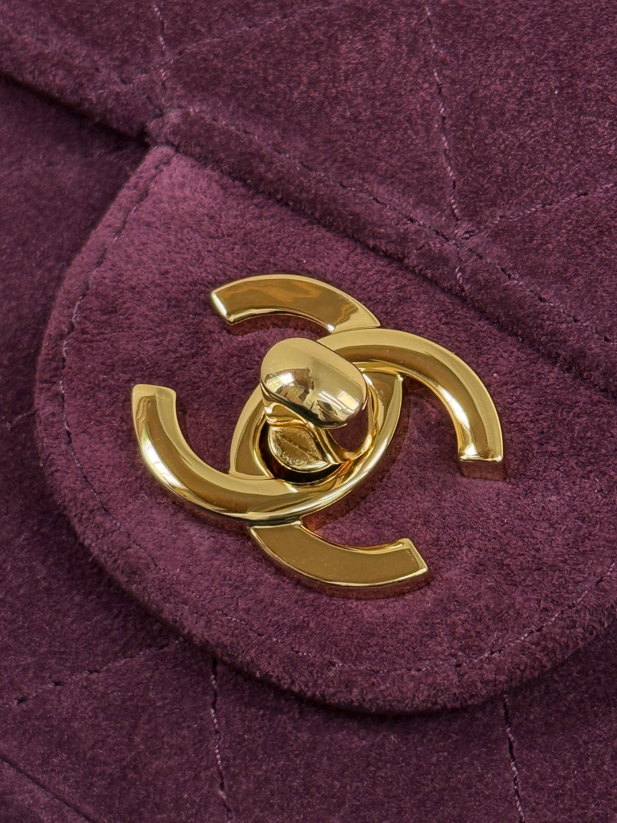 Chanel Maxi Mini Flap Bag Wine Red Gold Hardware AS6626