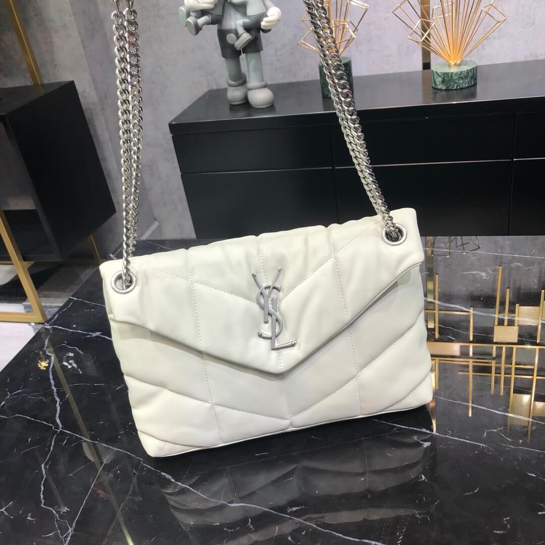 577476 cross body bags shoulder bag calfskin white silver hardware 29cm