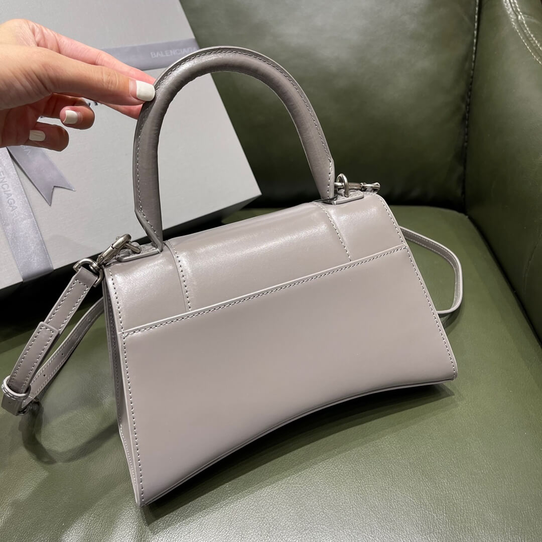 5935461 womens hourglass small handbag box in grey shiny box calfskin