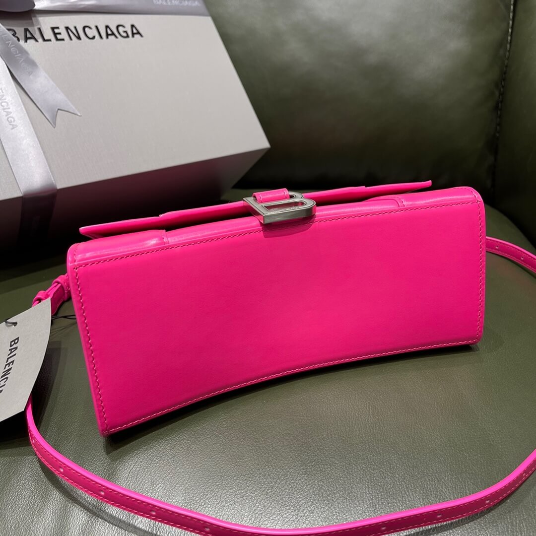 5935461 womens hourglass small handbag box in rose red shiny box calfskin