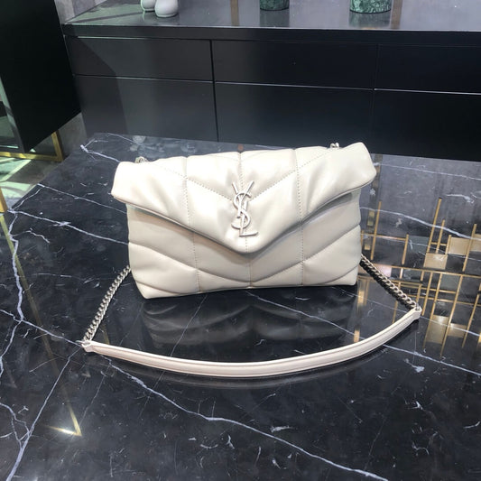 620333 loulou puffer monogram black 23cm white silver hardware