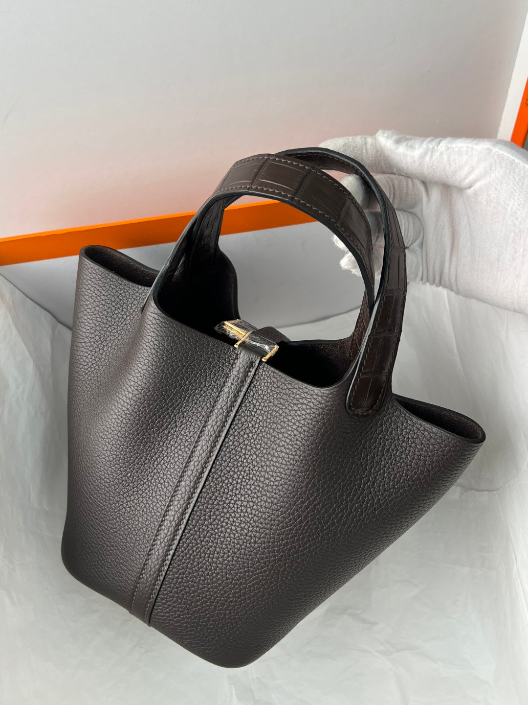 Hermes Picotin 18 Touch Crocodile Ebony Gold Hardware HM18T22