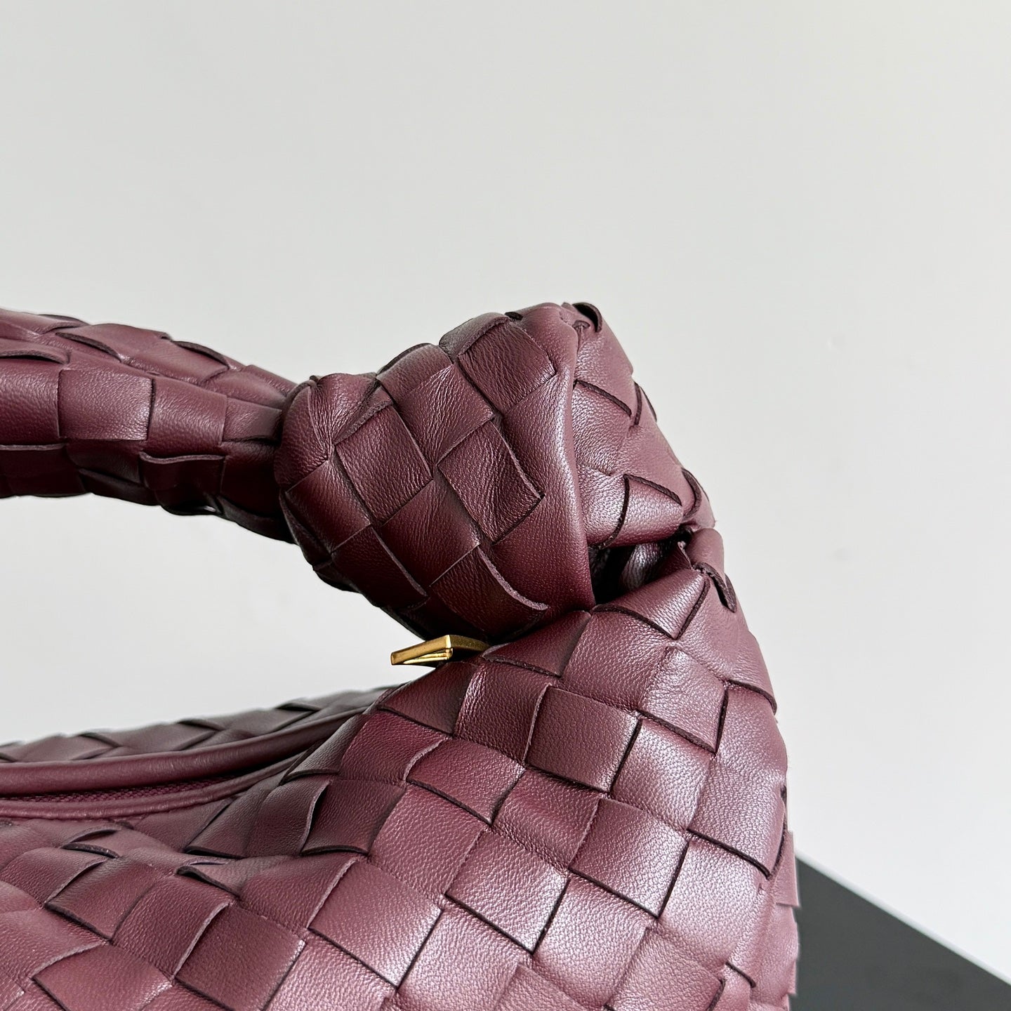 Bottega Veneta Jodie Medium Burgundy 690225