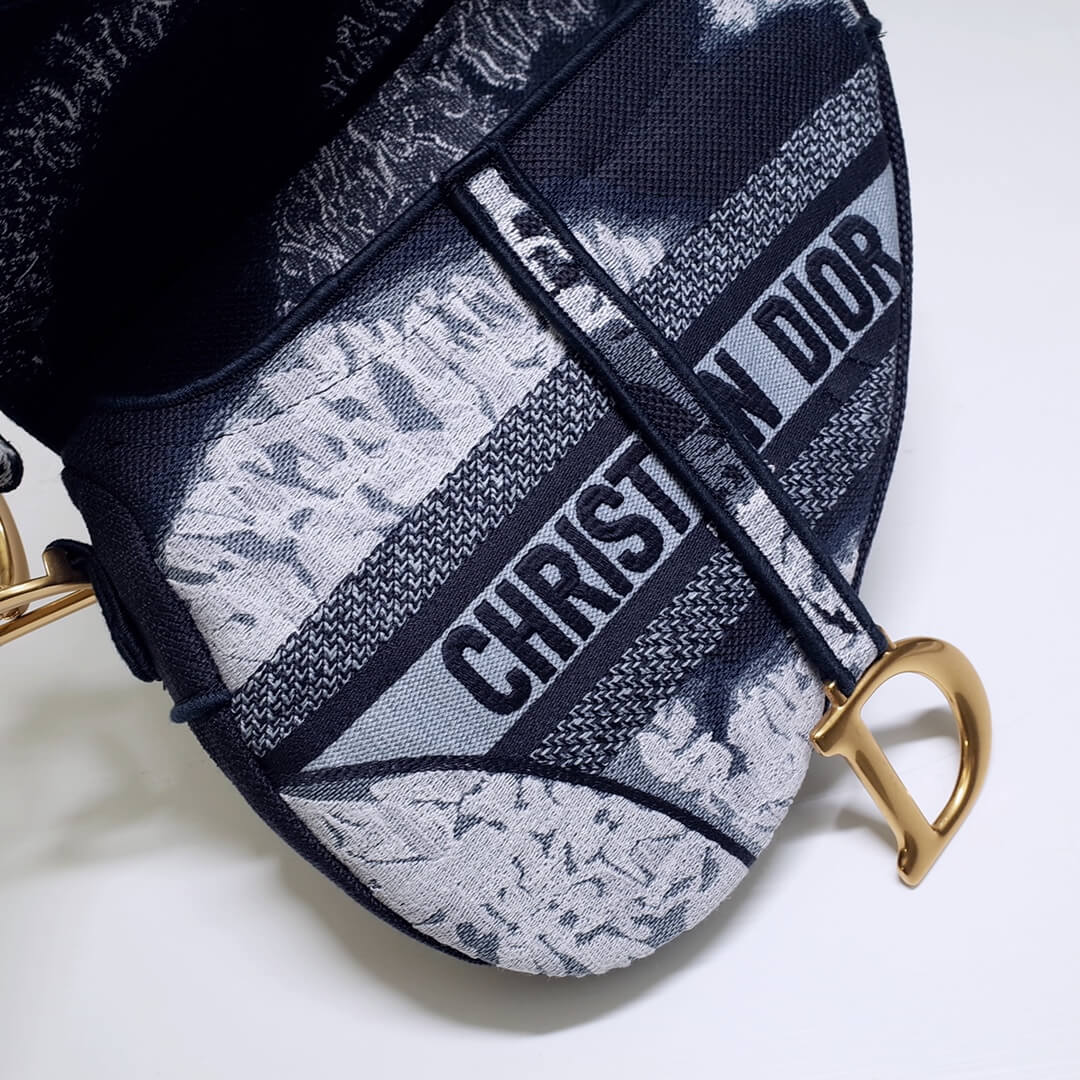 6815 saddle bag 25 5cm embroidery blue white