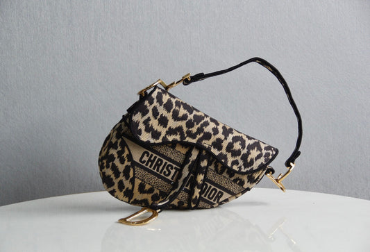 6815 saddle bag 25 5cm embroidery dirty white
