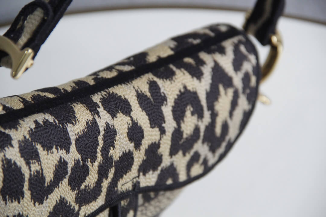 6815 saddle bag 25 5cm embroidery dirty white
