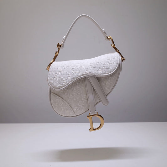 6815 saddle bag 25 5cm embroidery white