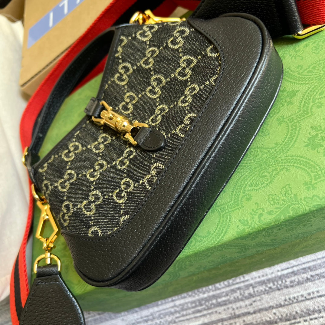 gucci shoulder bag black 685127 un3ag 1294