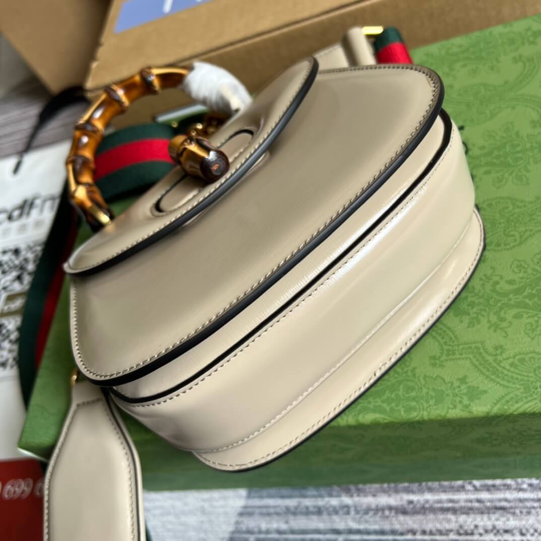 686864 aria mini 17cm white shoulder bag cross body bags handbag