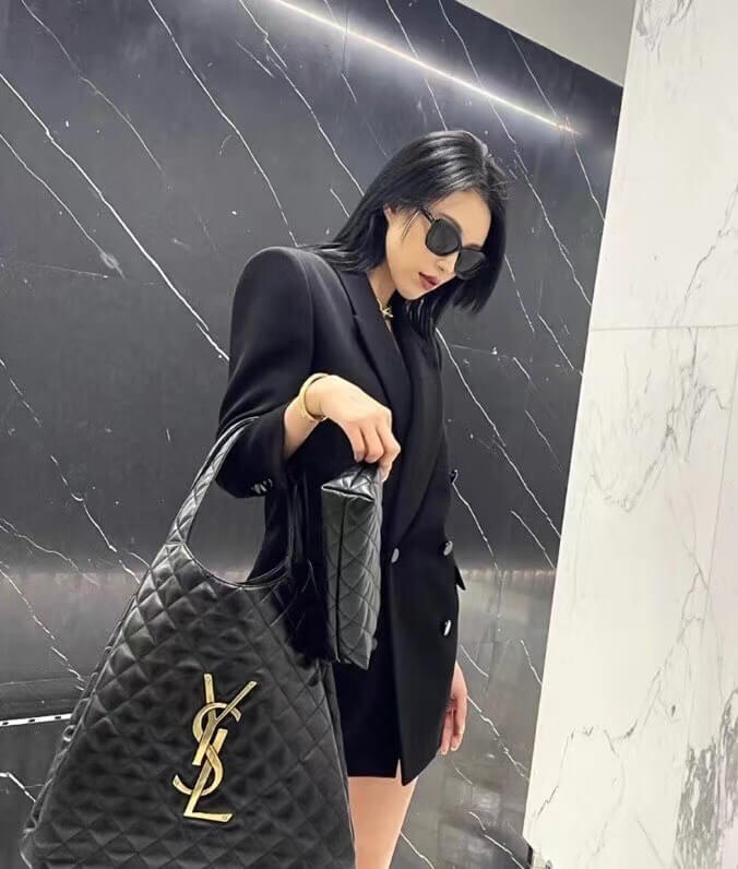 698651 subaxillary bag handbag black leather