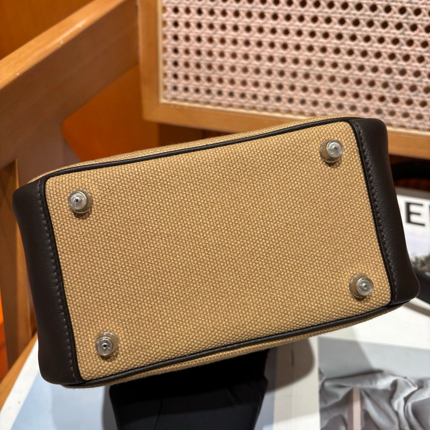 Hermes Lindy 19 Canvas Mousse Date Brown LD2607301