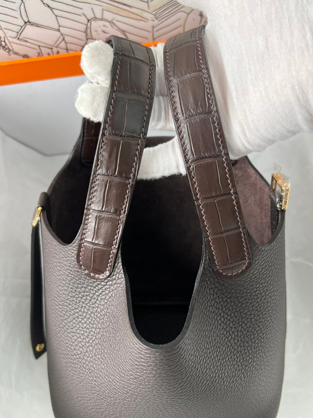 Hermes Picotin 18 Touch Crocodile Ebony Gold Hardware HM18T22
