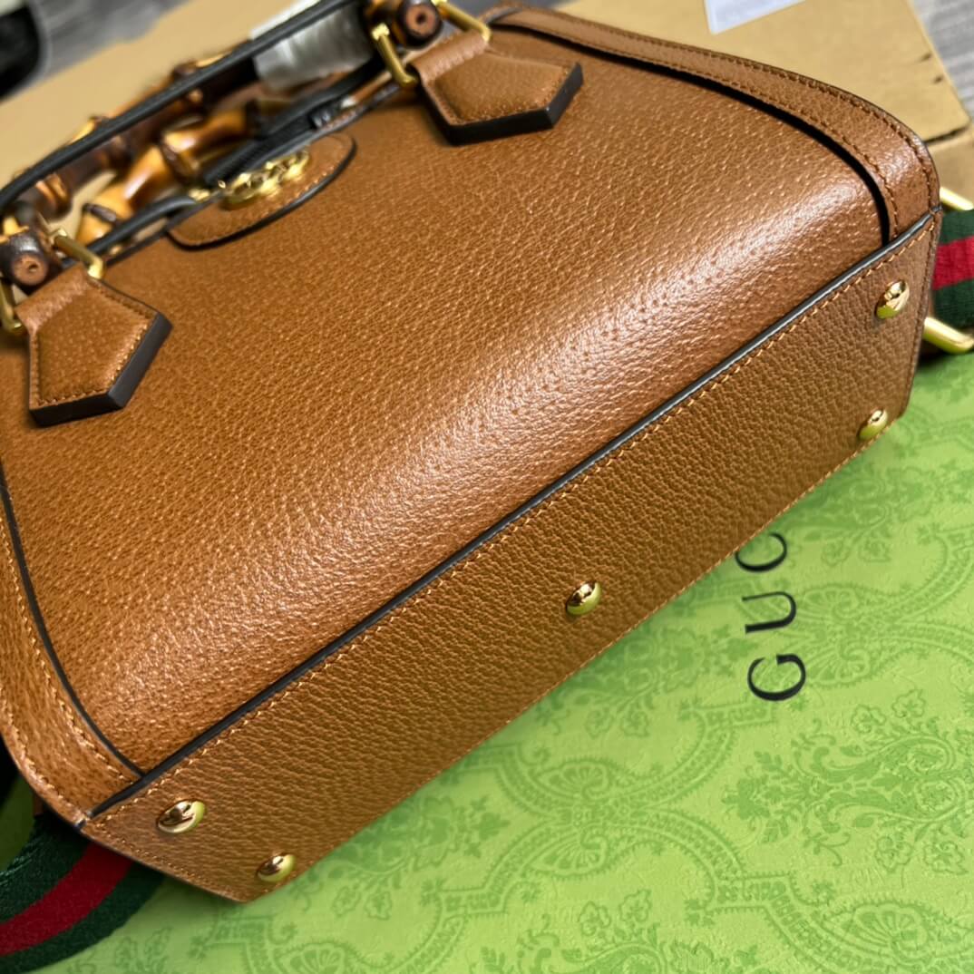 702732 aria pm brown 20cm shoulder bag cross body bags
