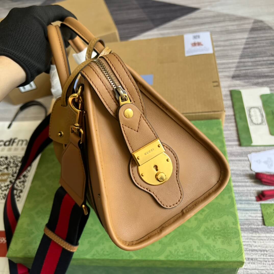 715772 exquisite gucci pm brown 27cm 1