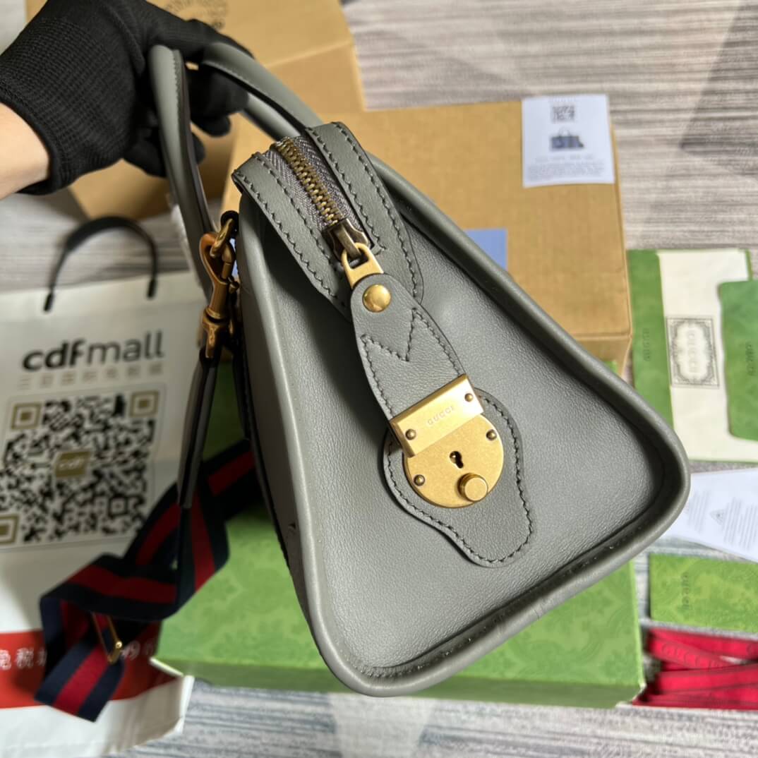 715772 exquisite gucci pm grey 27cm