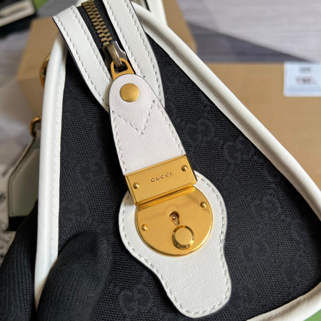 715772 exquisite gucci white 27cm