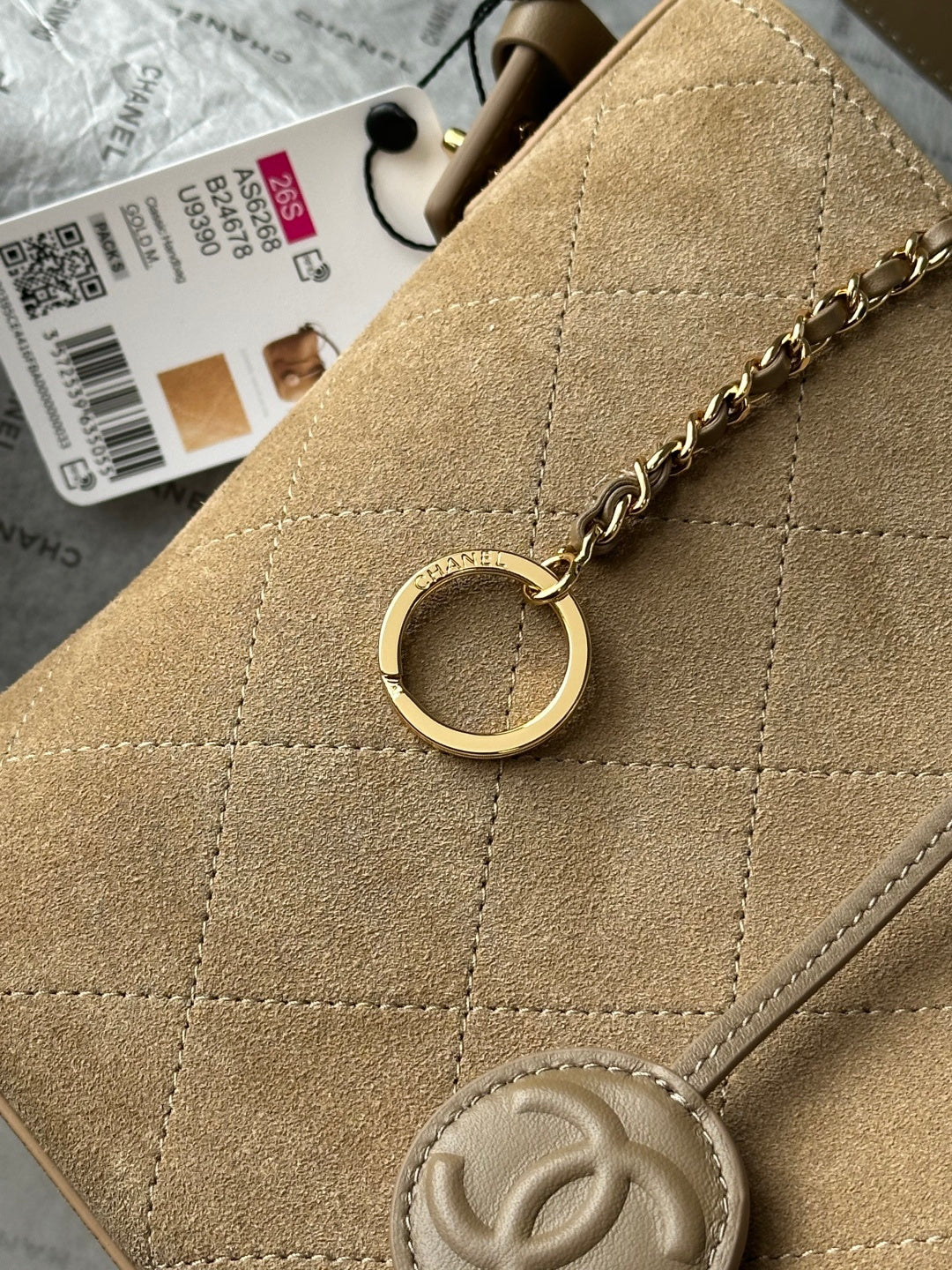 Chanel AS6268 Suede Tote - Image 10