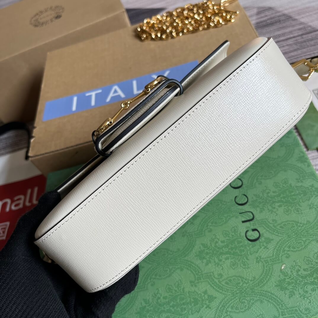 735178 horsebit 1955 shoulder bag 24cm white