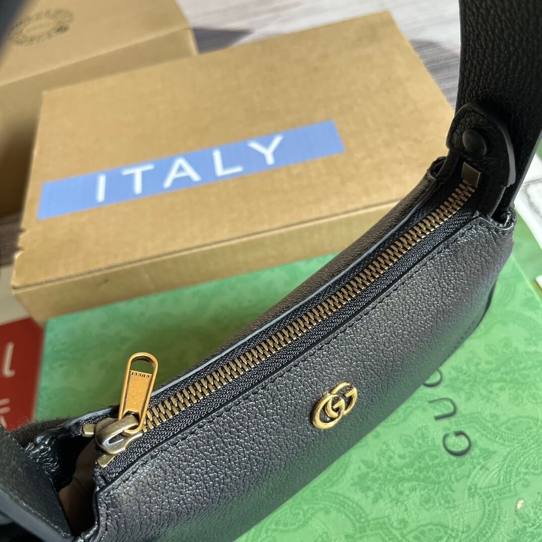 739076 cosmogonie handbag black 21cm