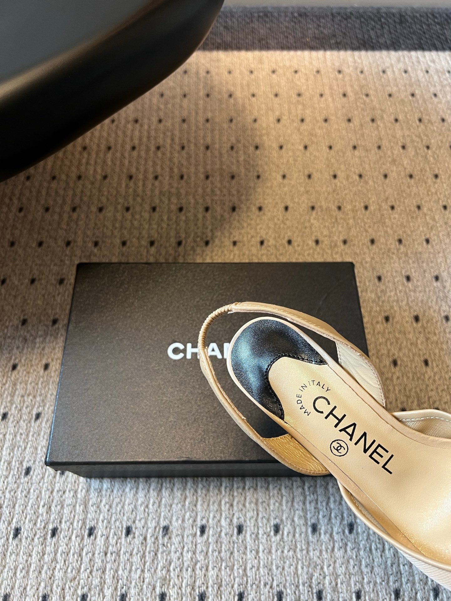 CHANEL 3826035 Apricot - 5