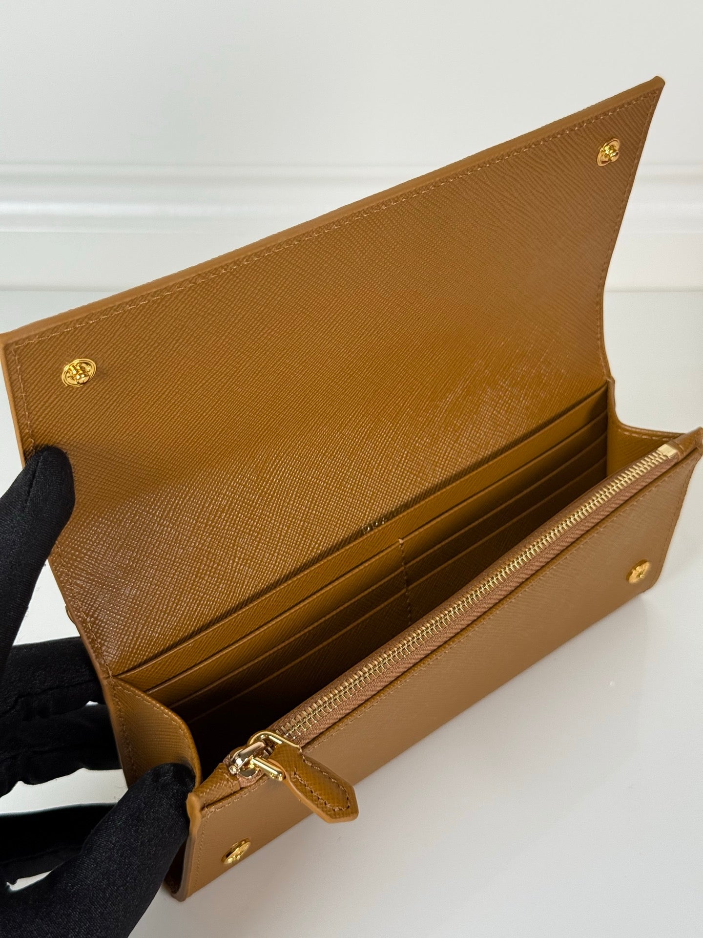 Prada 1MT042 Wallet Brown - View 7