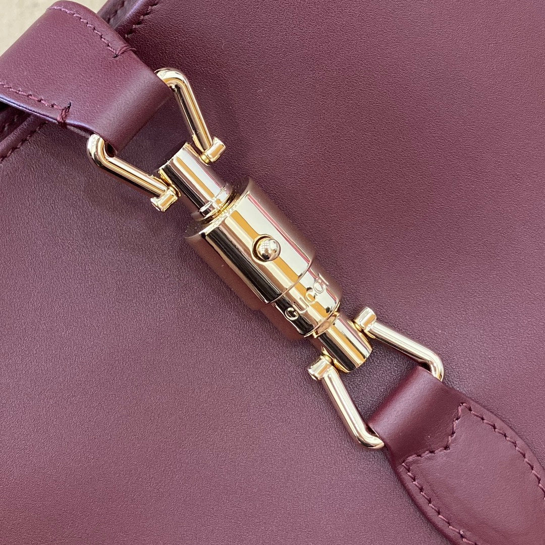 GC  Jackie handbag shoulder bag plain leather 810232 wine red