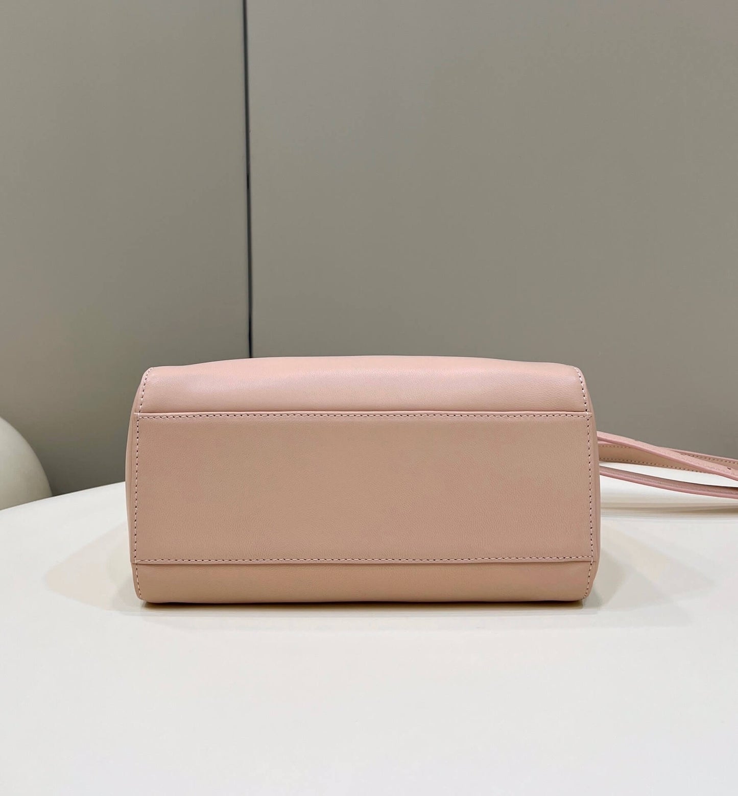 8315 ff peekaboo mini pink leather bag 23cm