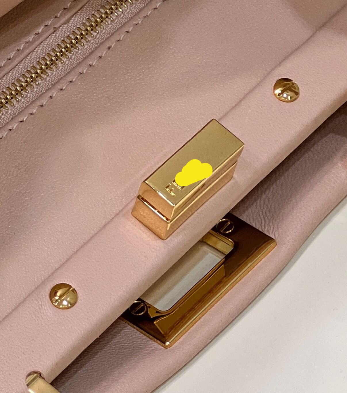 8315 ff peekaboo mini pink leather bag 23cm