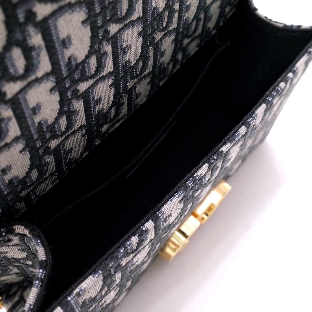 9011 30 montaigne east west grey shoulder bag cross body bags