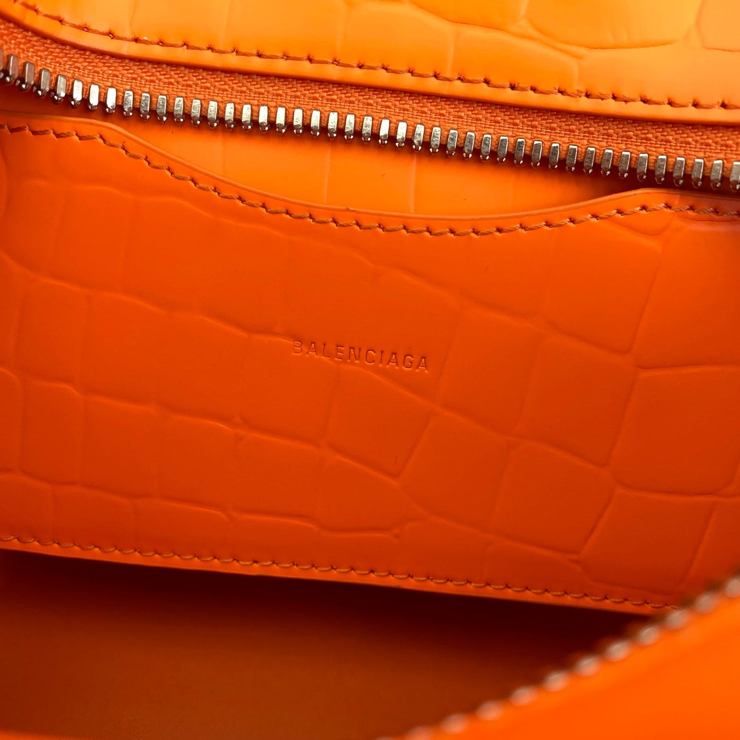 balenciaga bag orange neo classic small size 92353