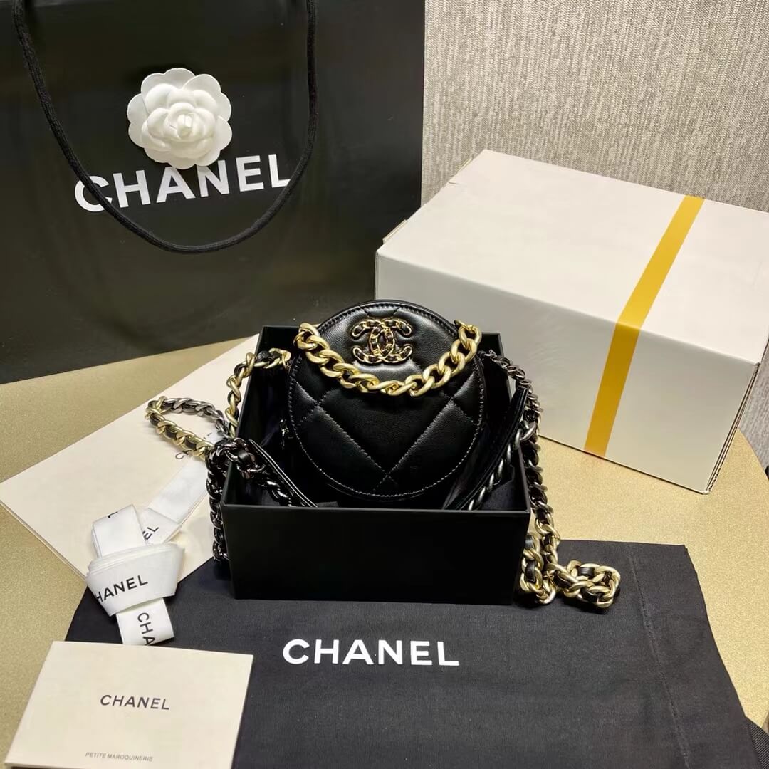 ap0945 chanel 19 round clutch black chain crossbody bag