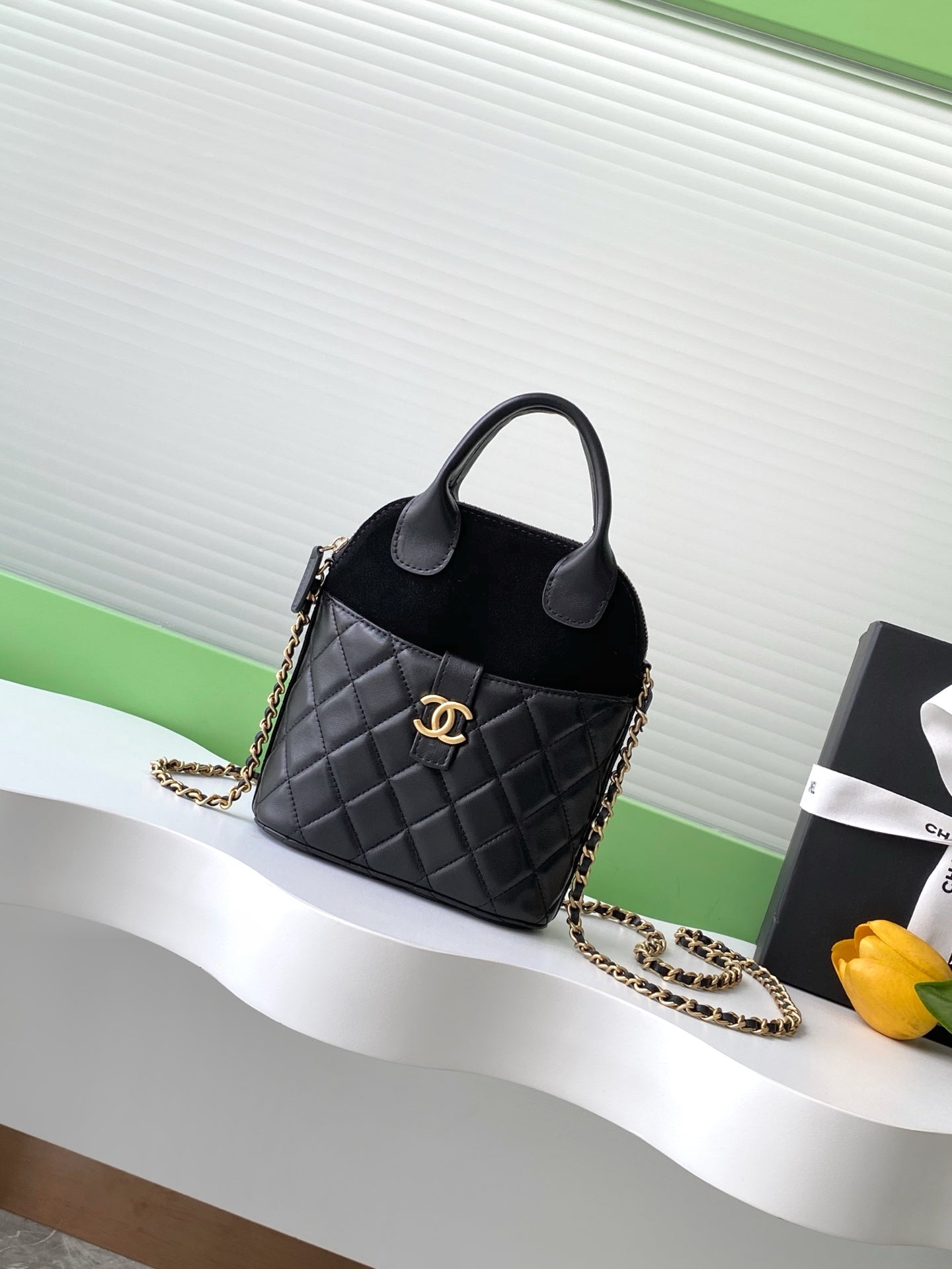 CHA New Crossbody Bags AS4742 Black