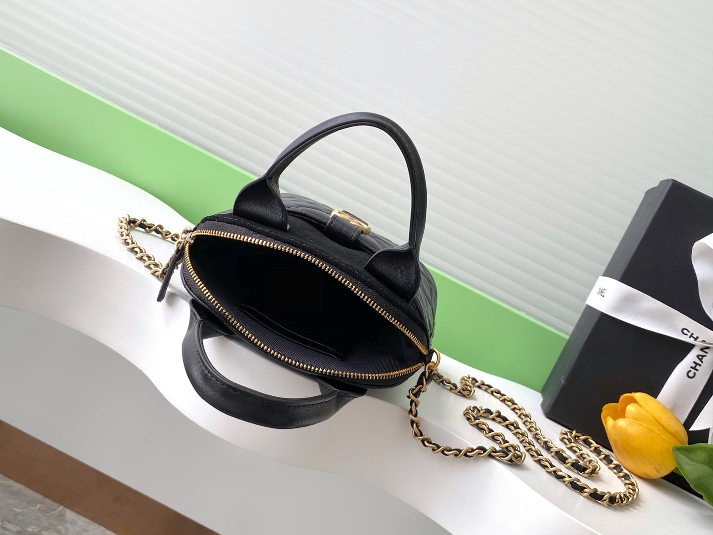 CHA New Crossbody Bags AS4742 Black