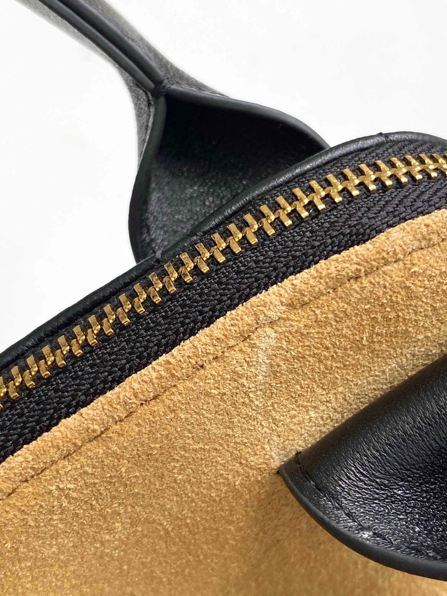 CHA New Crossbody Bags AS4742 Brown