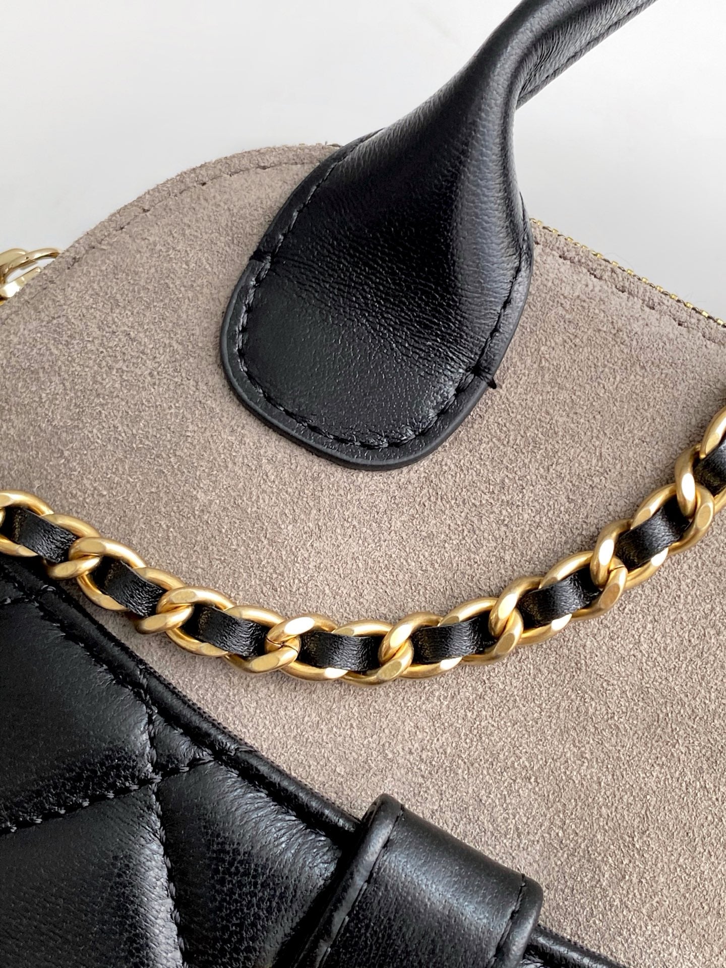 CHA New Crossbody Bags AS4742 Gray