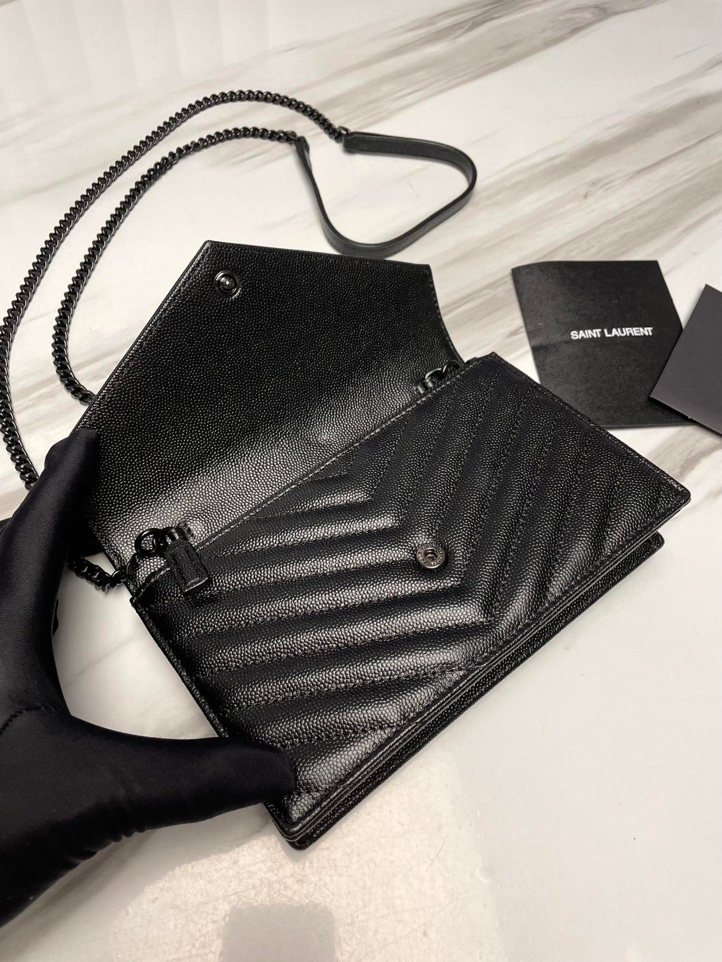 ysl black envelope small bag in mix matelasse grain de poudre embossed leather