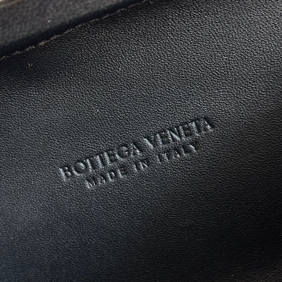bv knot clutch bag 717622 black