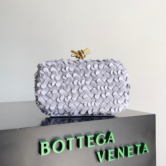 BV Knot Clutch Bag 717622 Purple