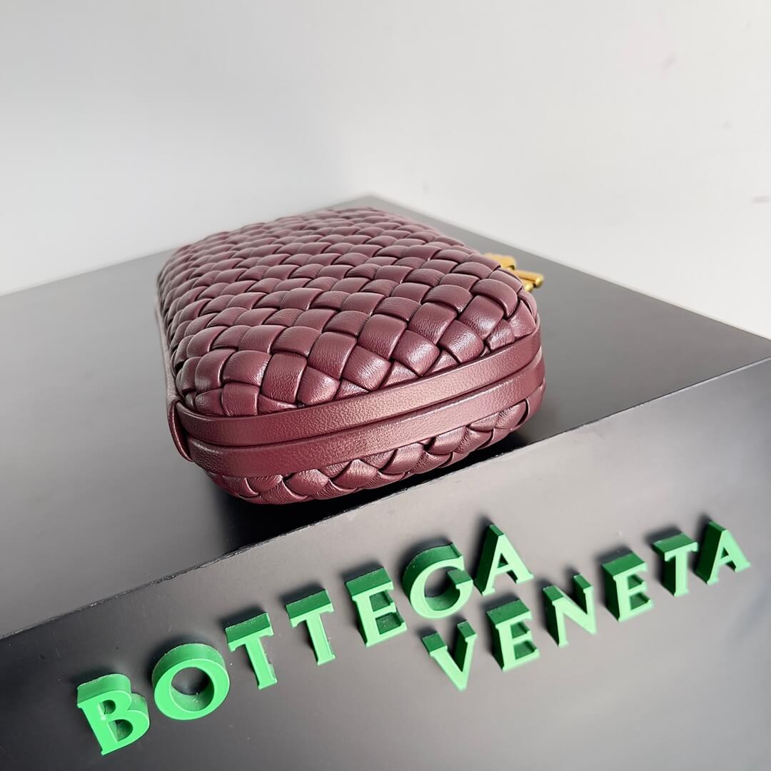 bv knot clutch bag 717622 prismatic maroon wine red