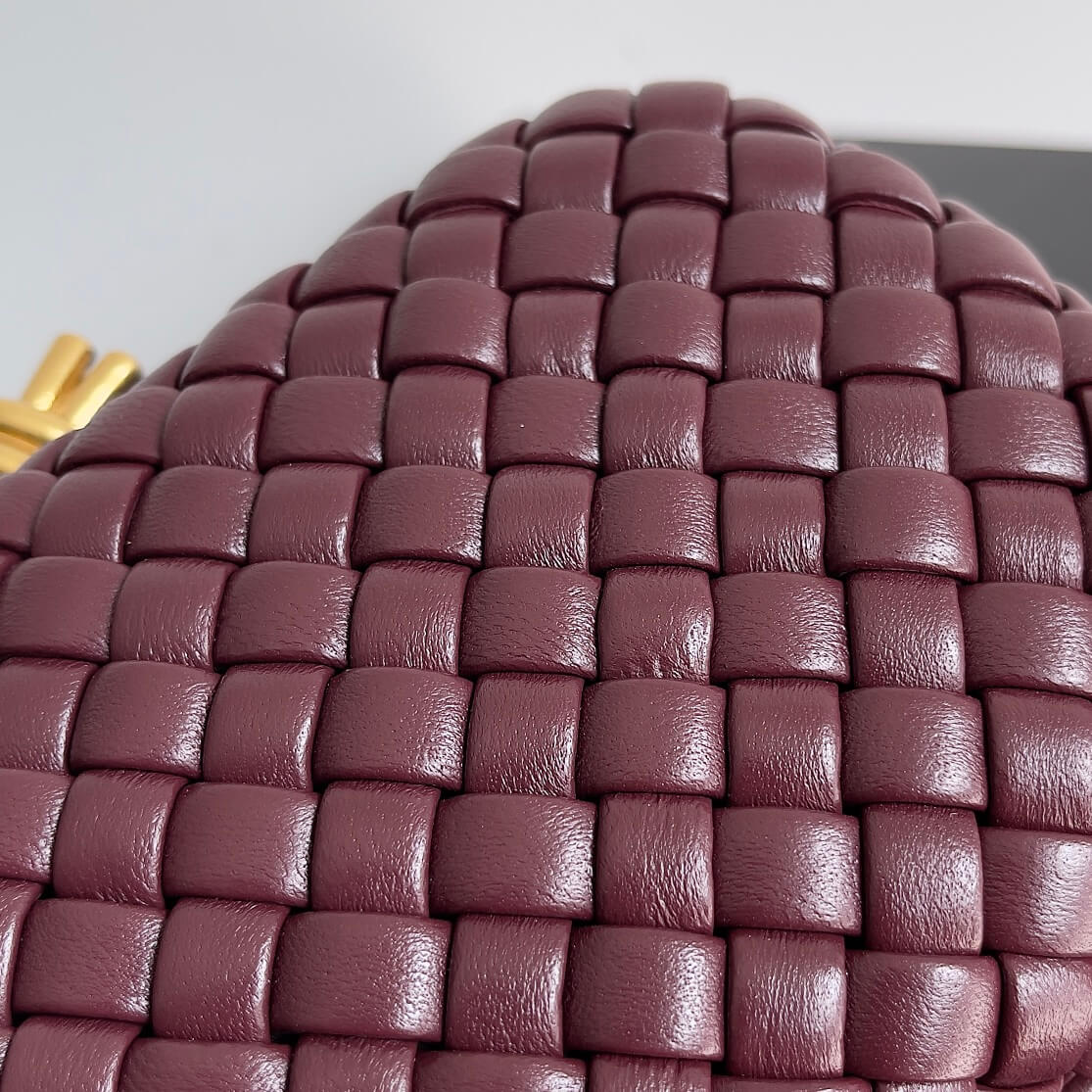 bv knot clutch bag 717622 prismatic maroon wine red