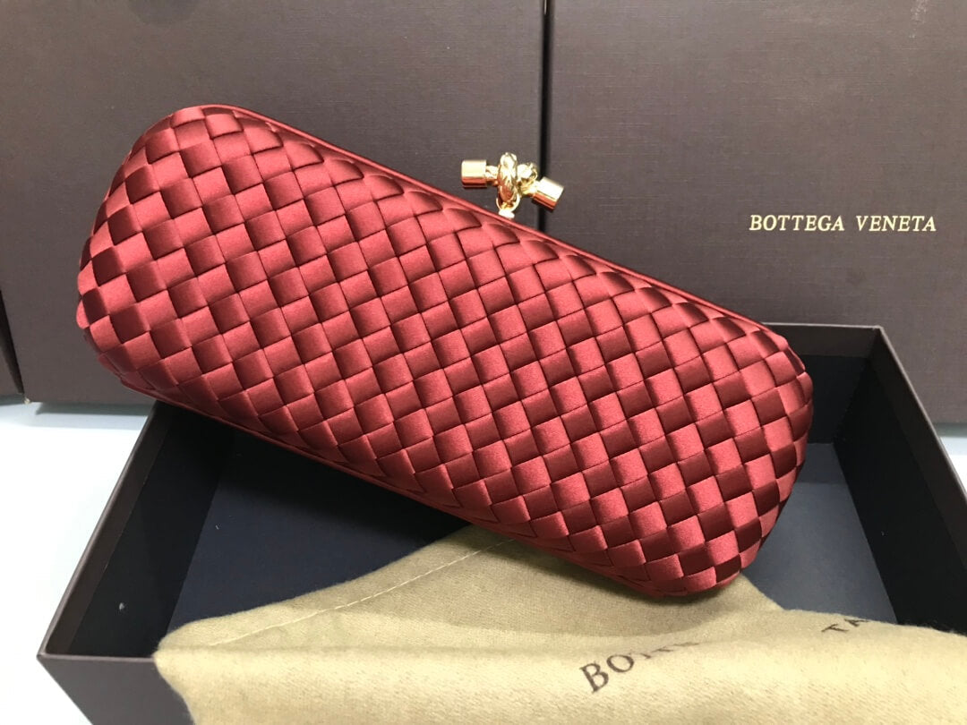 bv stretch box knot clutch bag 754783 red