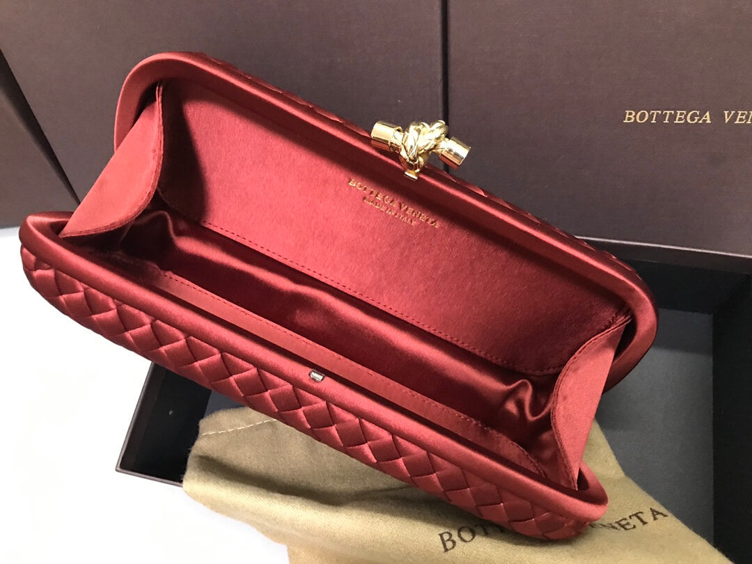 bv stretch box knot clutch bag 754783 red