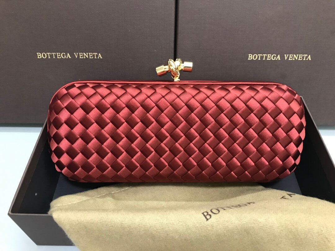 bv stretch box knot clutch bag 754783 red