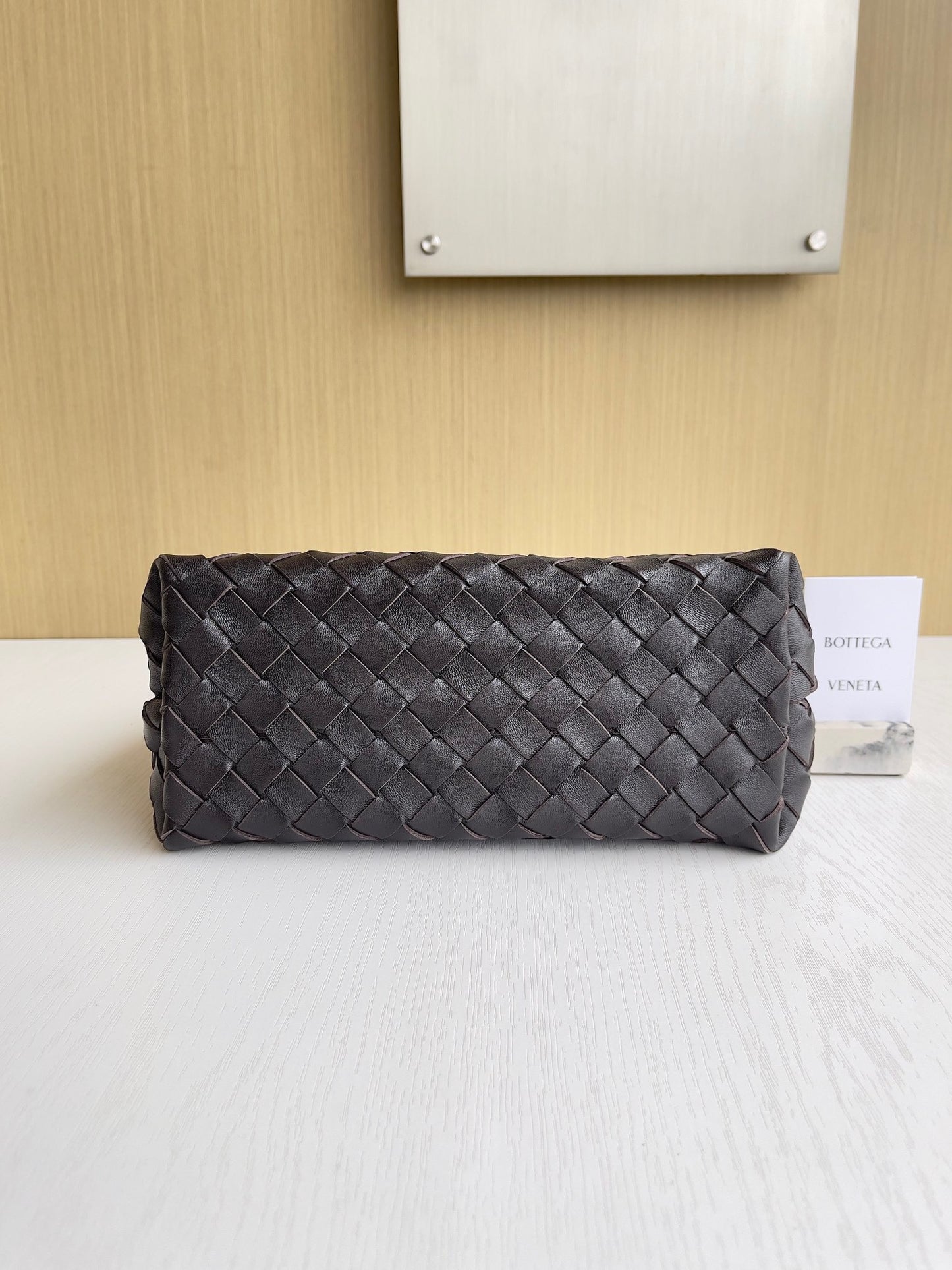 BV Small Andiamo Handbag Dark Brown Fondant 743568