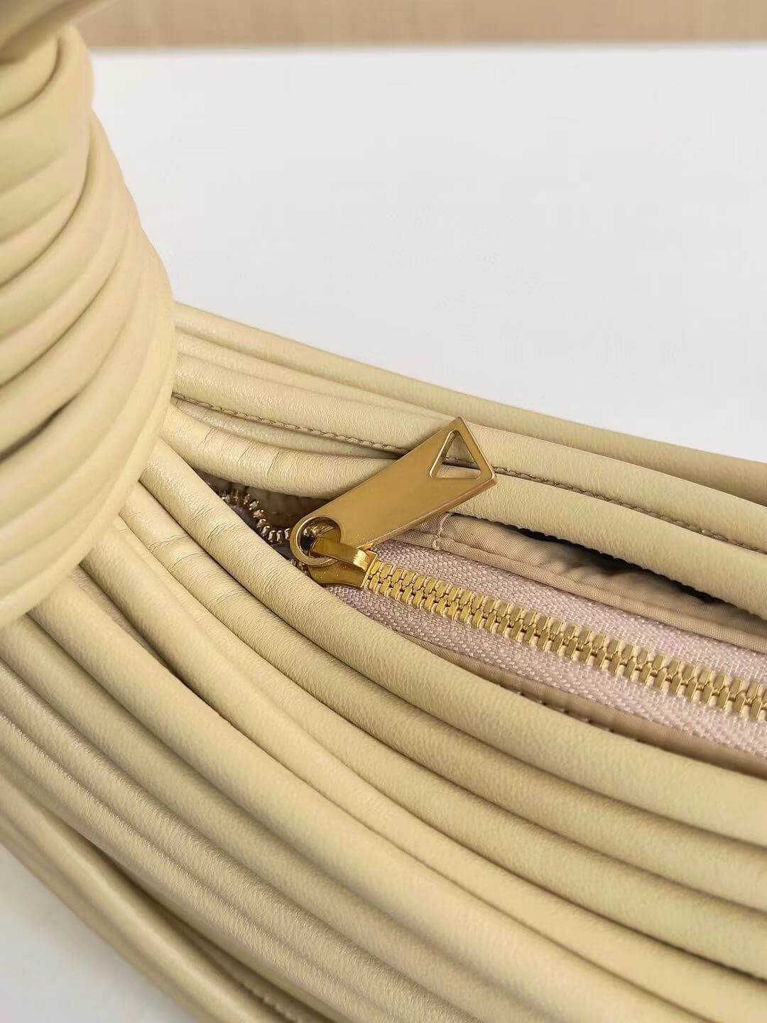 bottega veneta double knot noodle bento bag tubular leather apricot 680934
