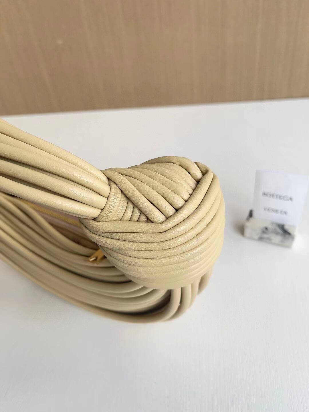 bottega veneta double knot noodle bento bag tubular leather apricot 680934
