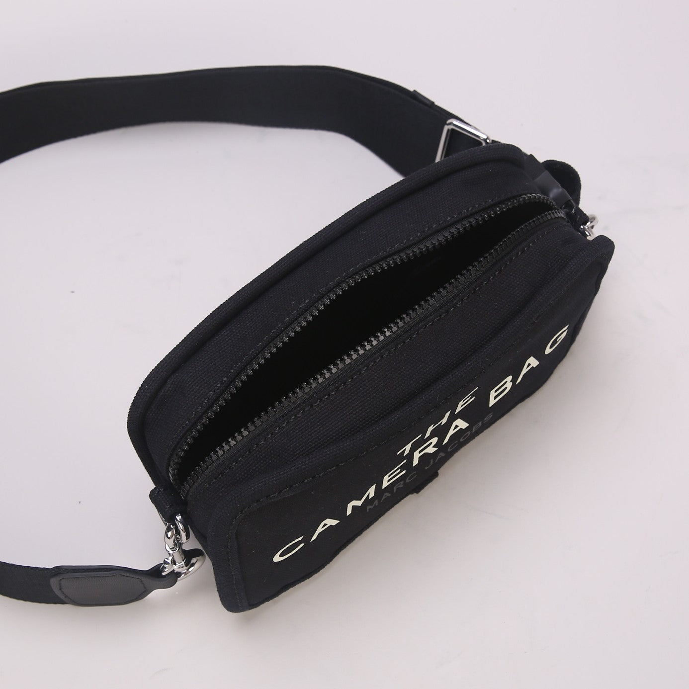 mj the camera bag black
