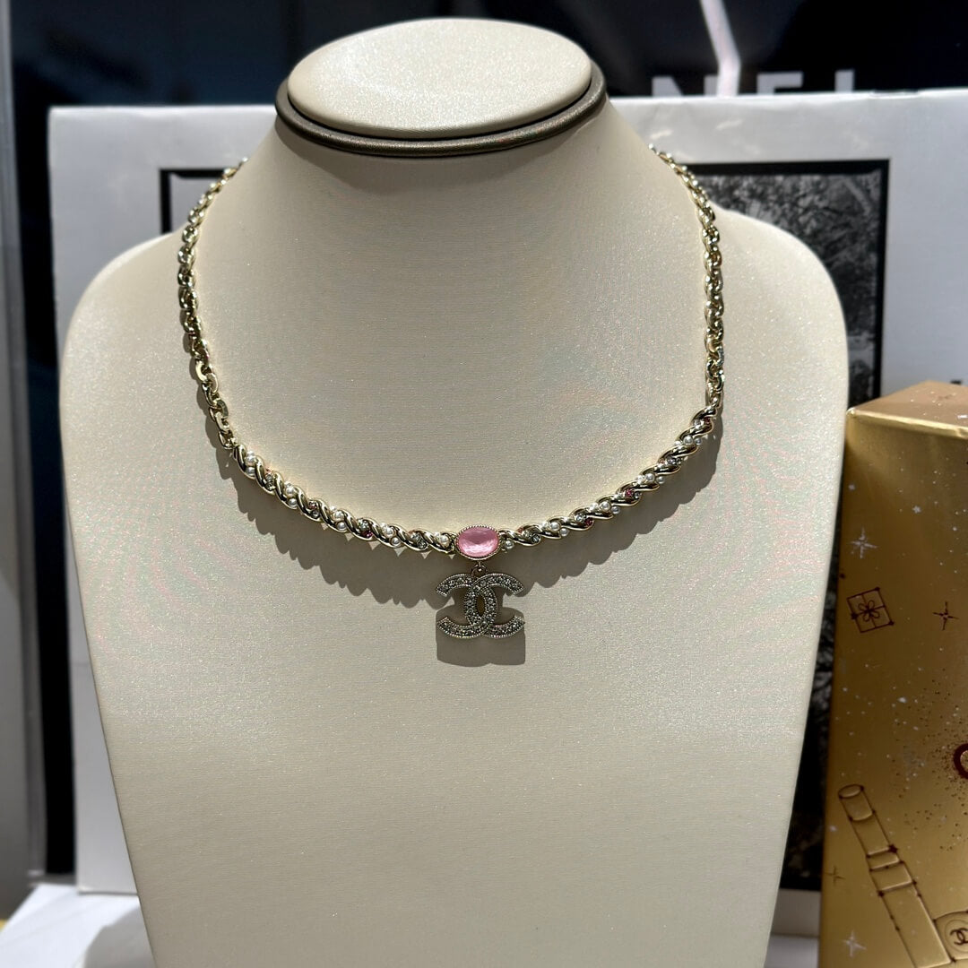 cha exquisite premium twisted pink diamond pearl double c collar xlc40